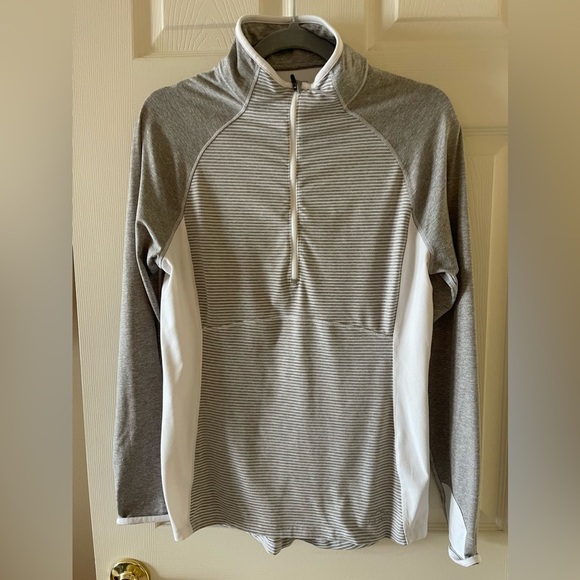 L.L. Bean 1/4 zip • Women’s medium - Picture 1 of 7